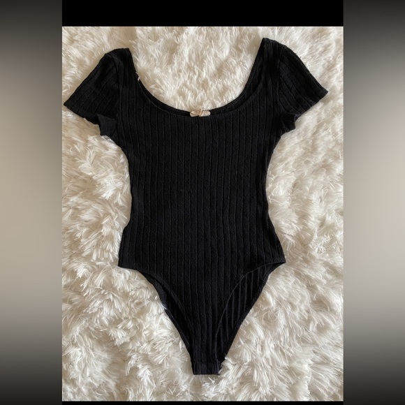 Top Bundle - Picture 2 of 11